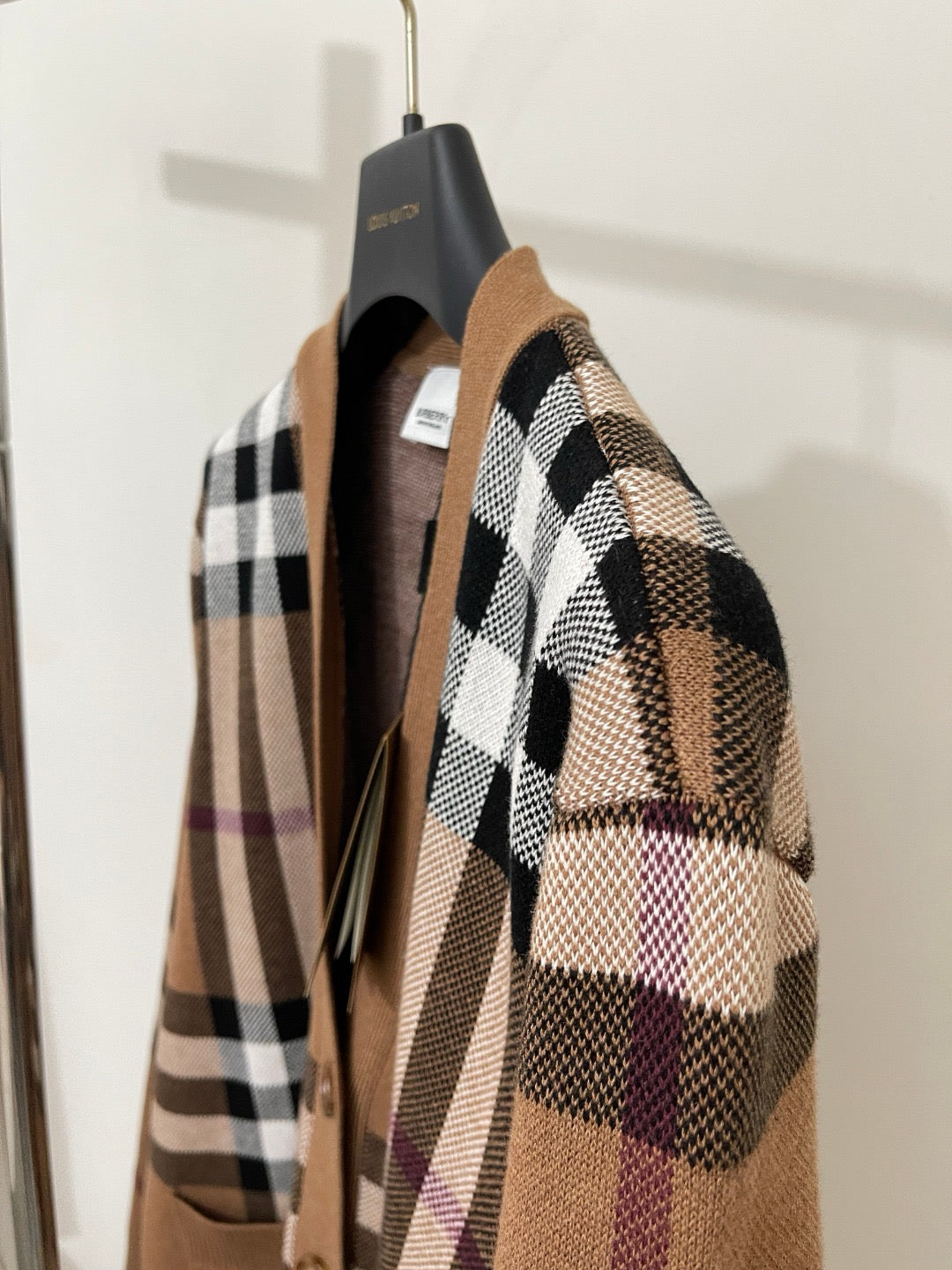 버버리 체크 울 캐시미어 가디건