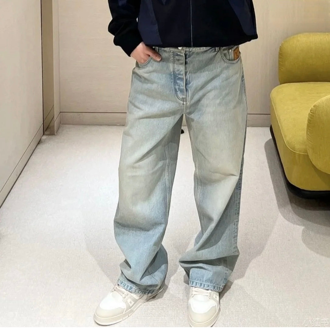루이비통 스케이트 핏 데님 팬츠