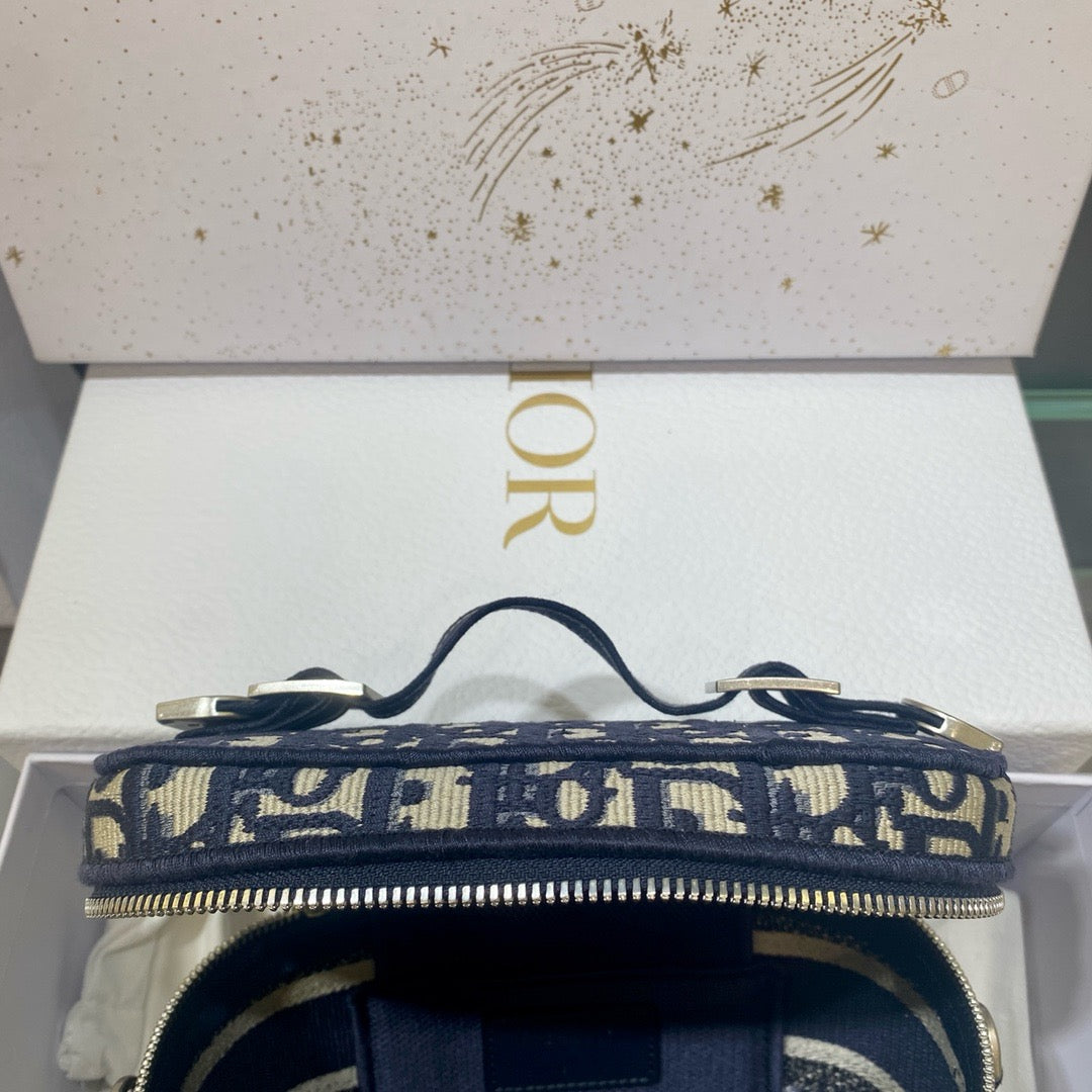 디올 스몰 트래블 베니티 케이스