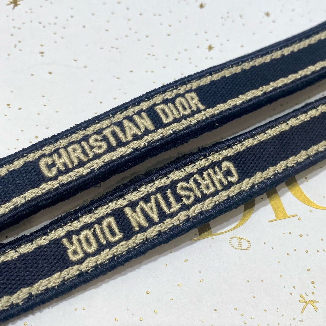 디올 스몰 트래블 베니티 케이스