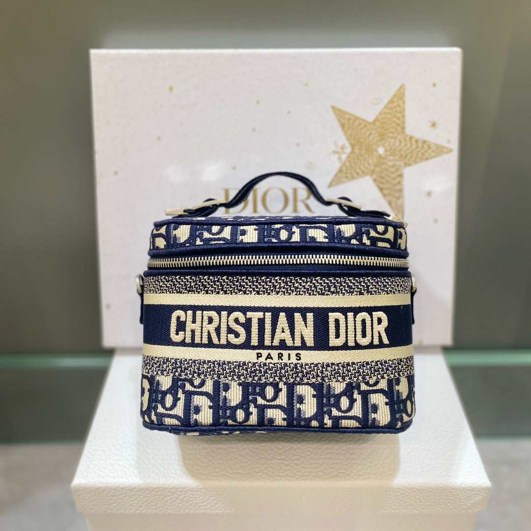 디올 스몰 트래블 베니티 케이스