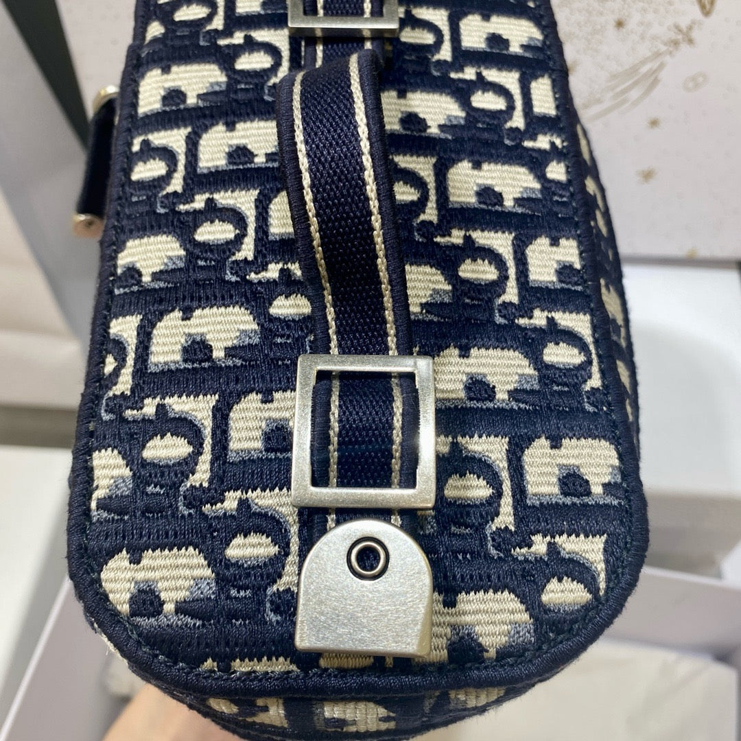 디올 스몰 트래블 베니티 케이스