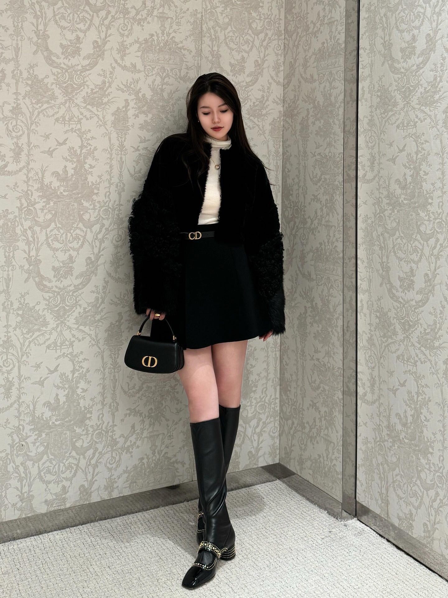디올 30 몽테인 에비뉴 스몰 탑 핸들백