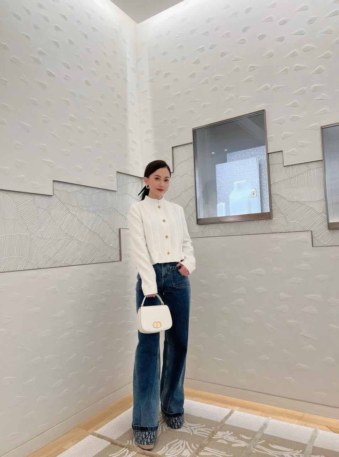 디올 30 몽테인 에비뉴 미디엄 탑 핸들백