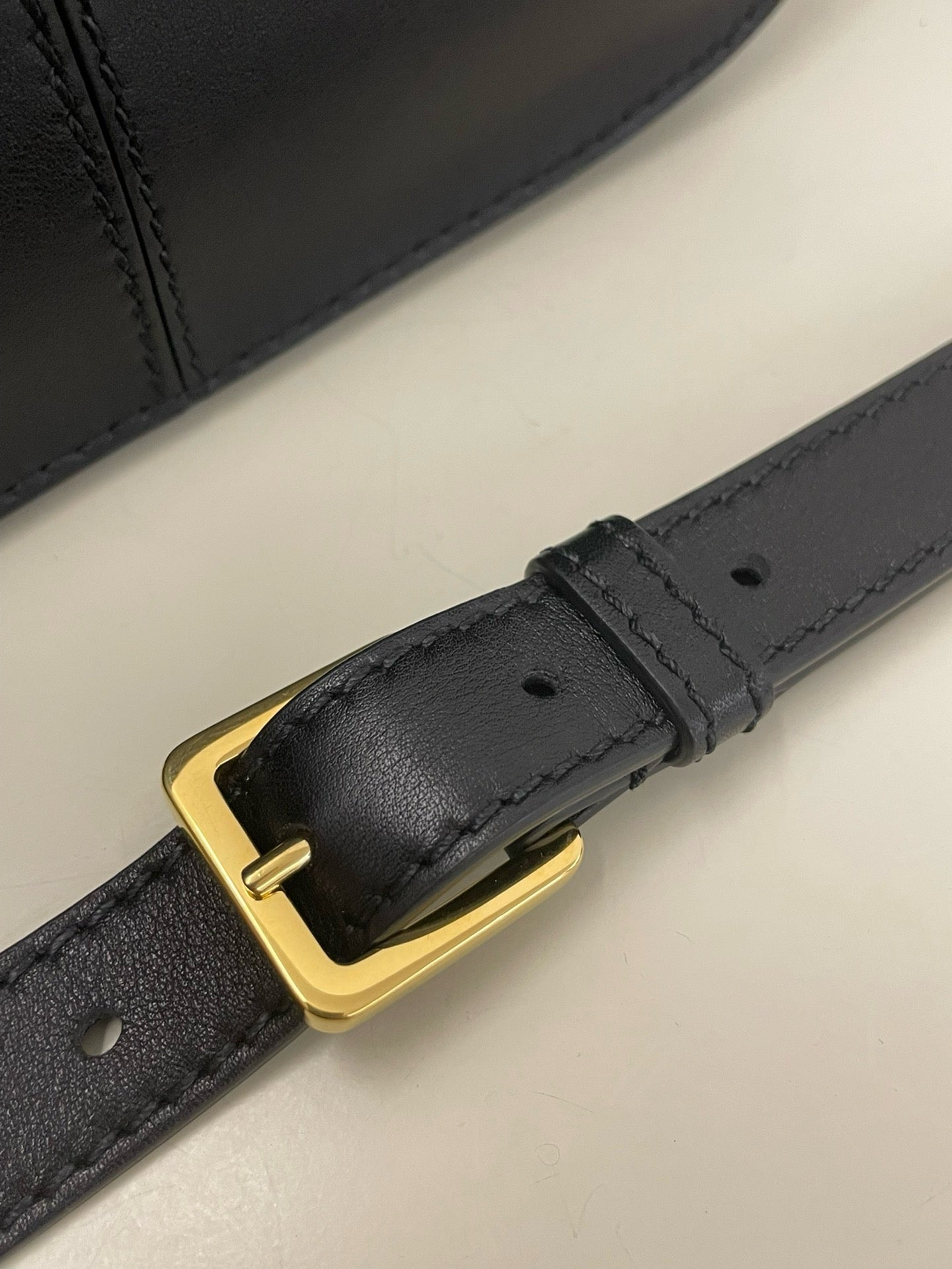 디올 스몰 CD 베사체 백