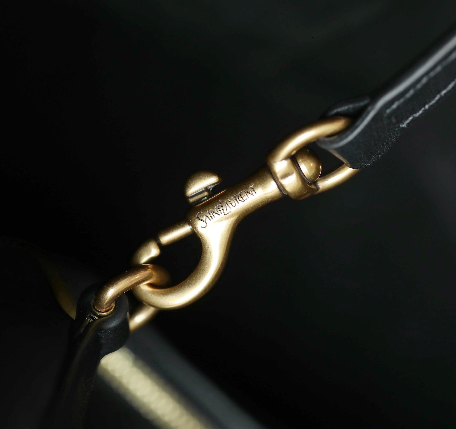 생로랑 Y 토트백