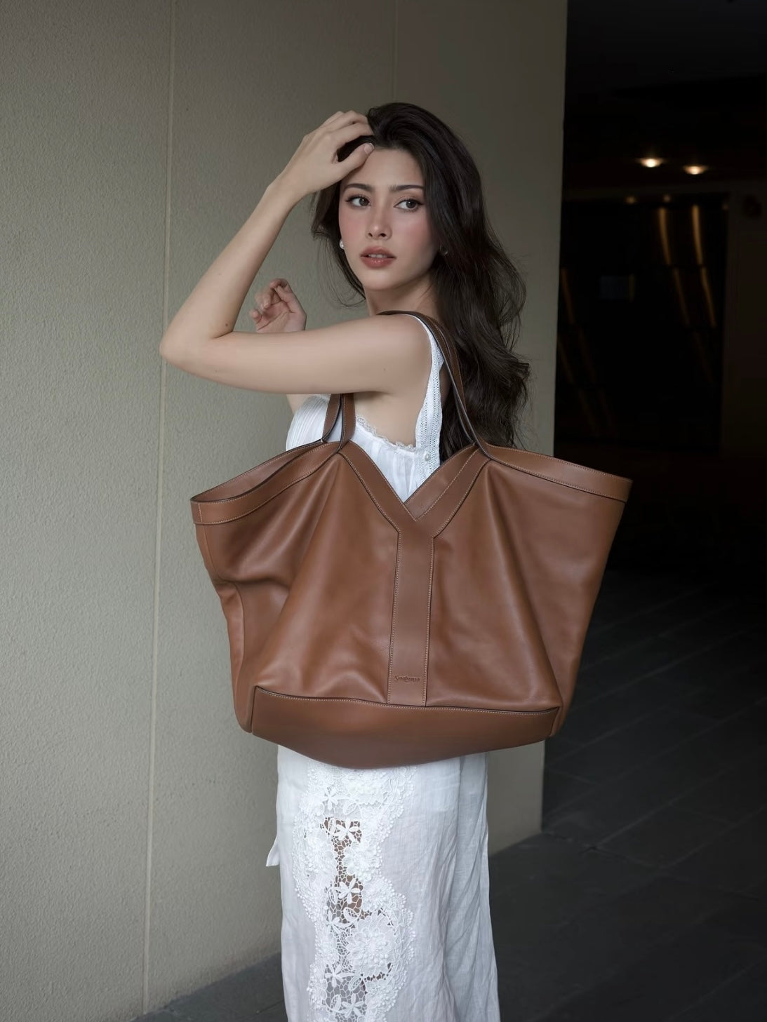 생로랑 Y 토트백