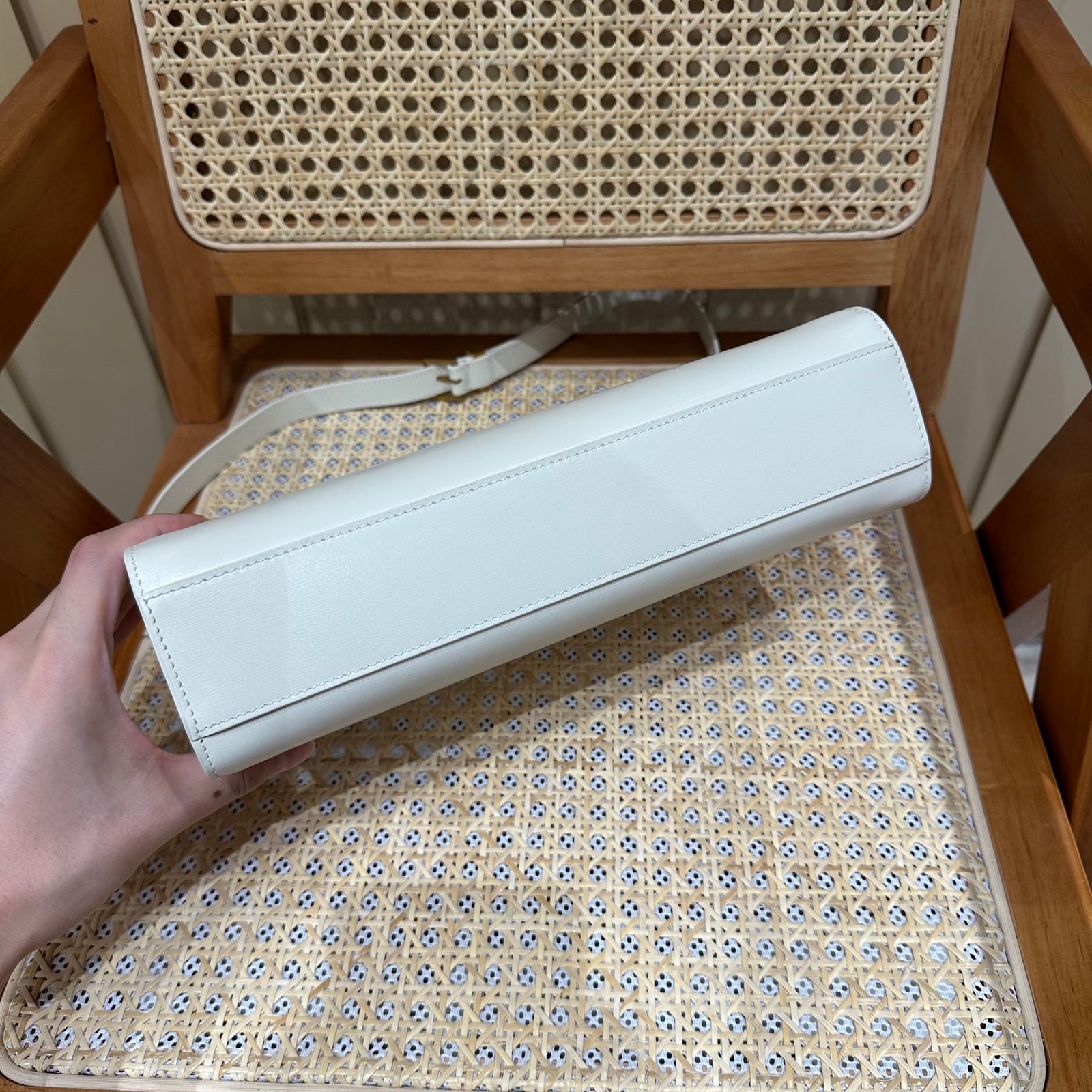 생로랑 맨하탄 숄더백 미디움