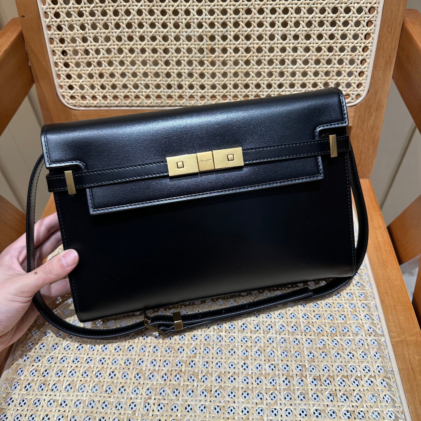 생로랑 맨하탄 숄더백 미디움