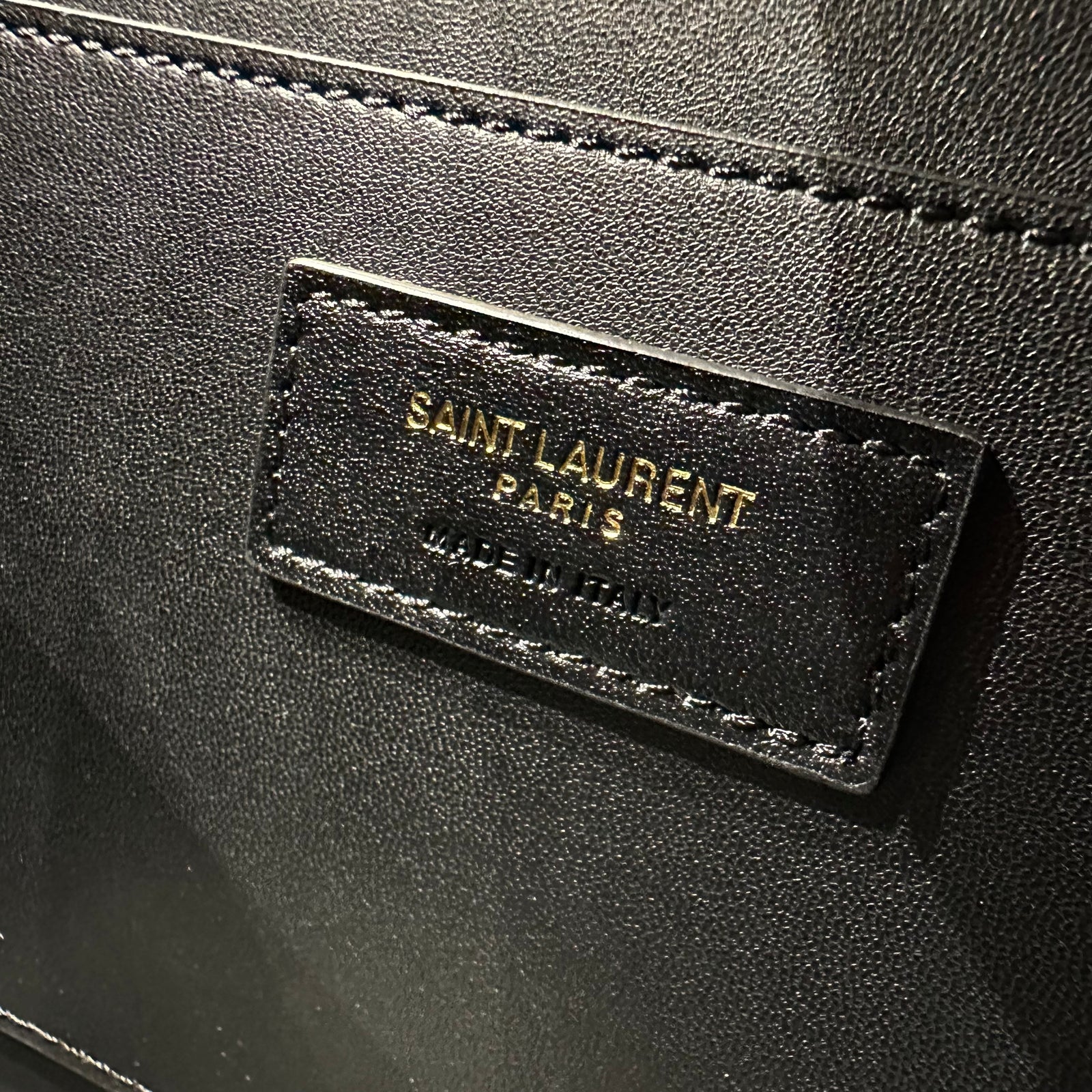 생로랑 맨하탄 숄더백 미디움