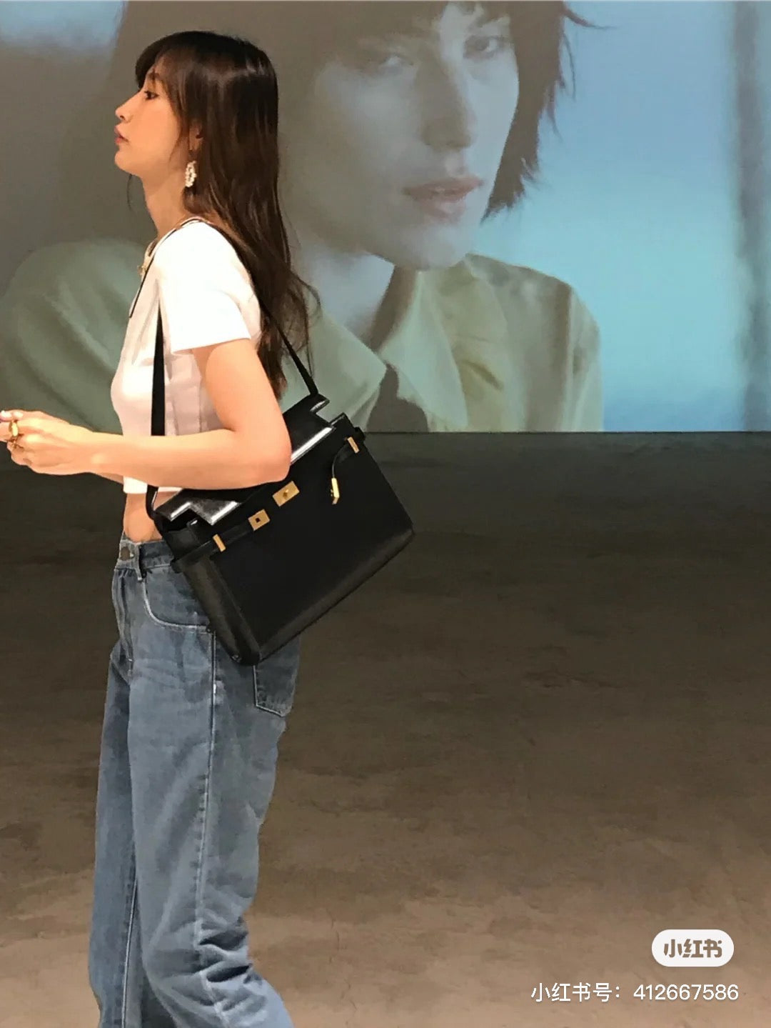 생로랑 맨하탄 숄더백 미디움
