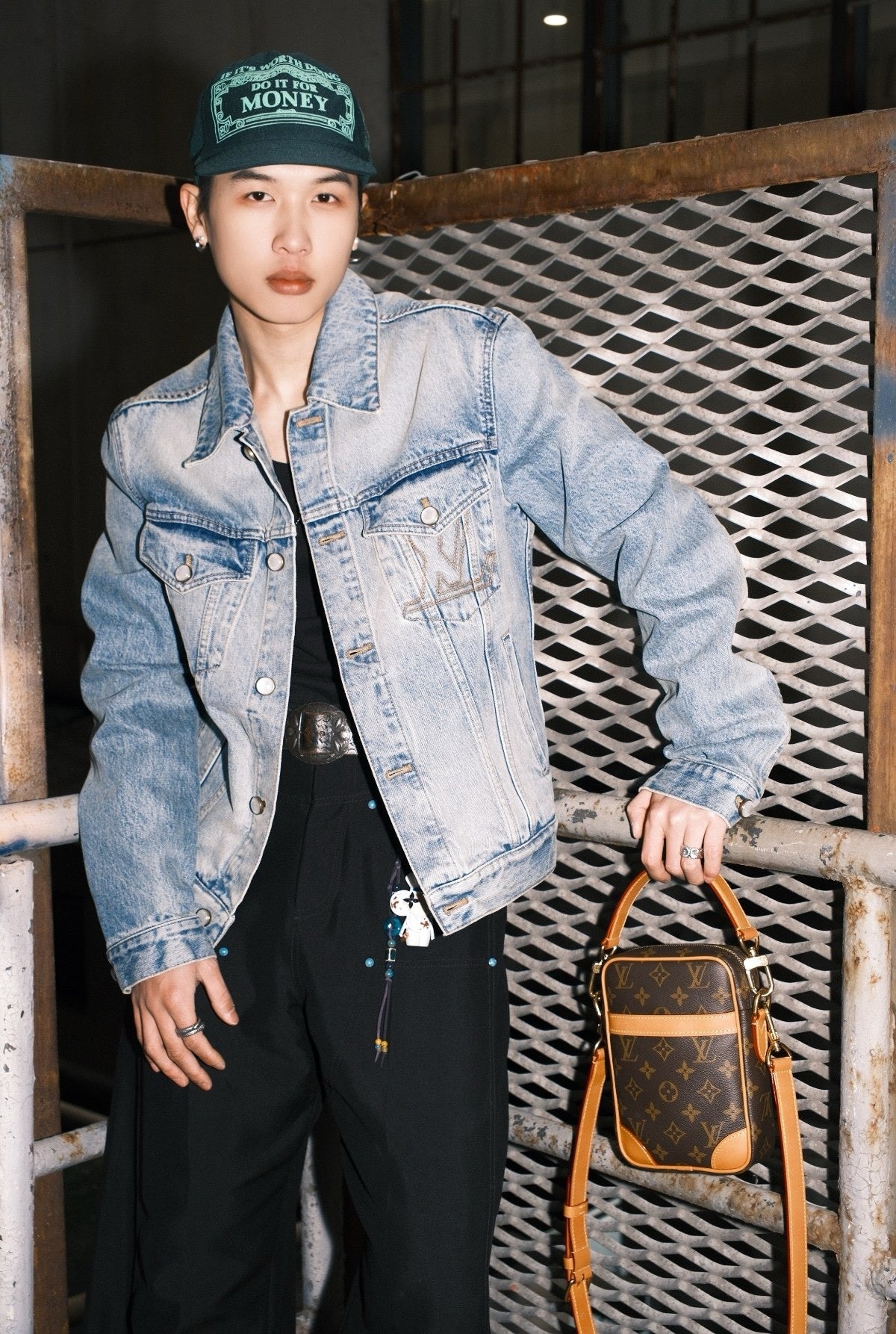 루이비통 다뉴브