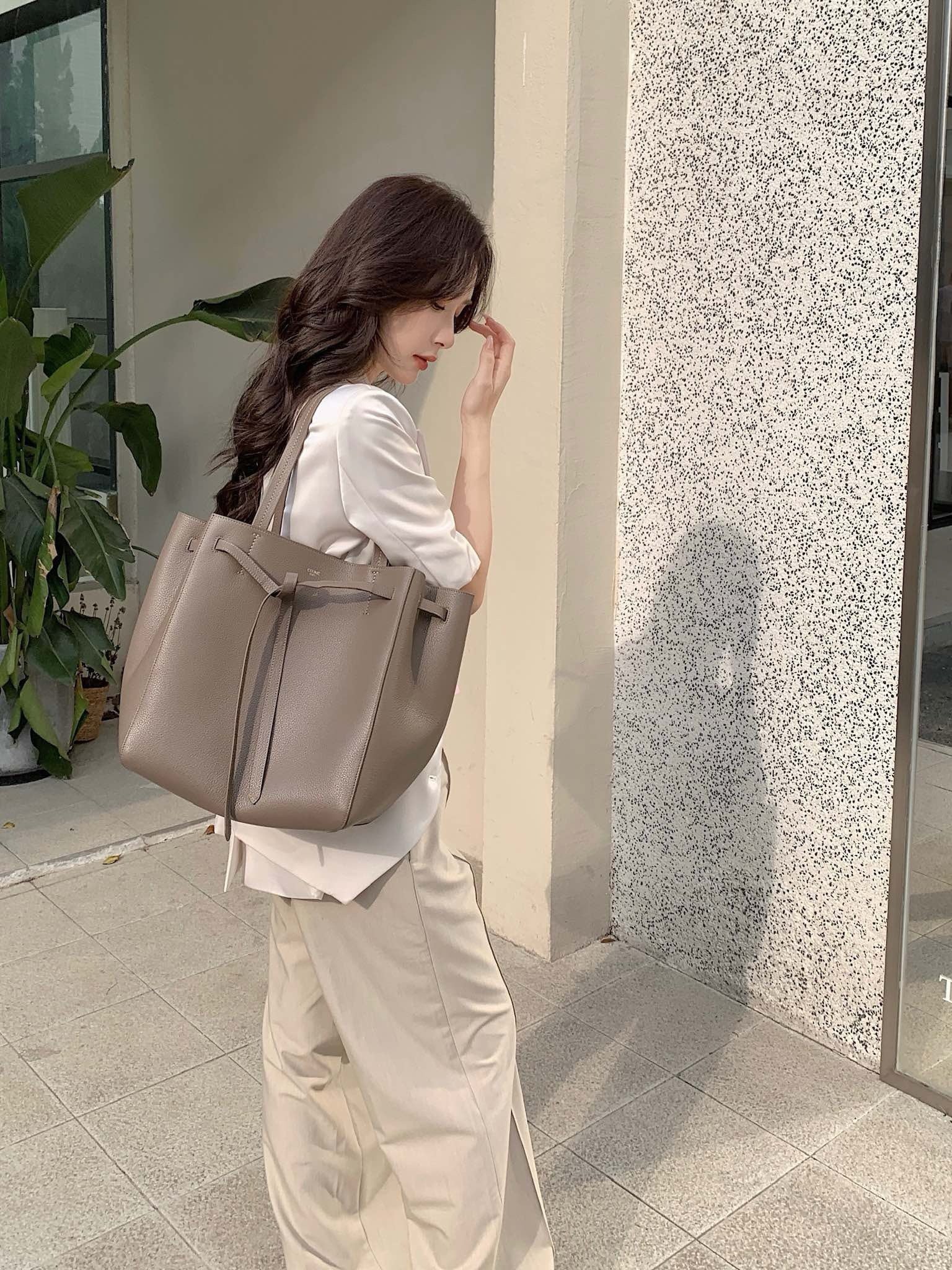 셀린느 스몰 카바스 팬텀