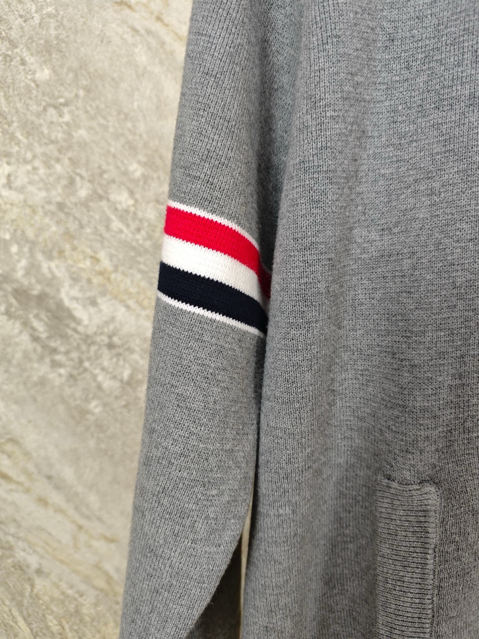 톰브라운 코튼 밀라노 스티치 암밴드 봄버 재킷