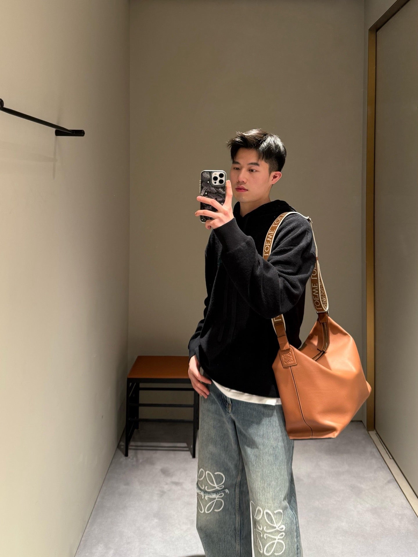 로에베 울 후드 티셔츠