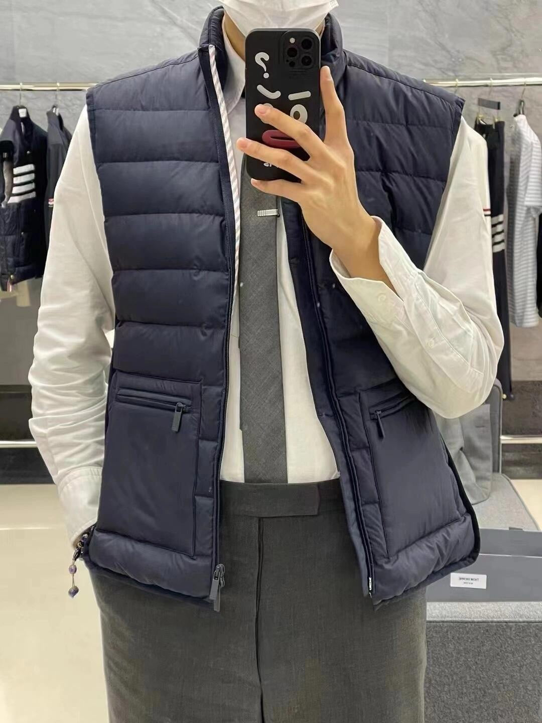 톰브라운 울트라 라이트 나일론 테크 퍼텔 넥 다운