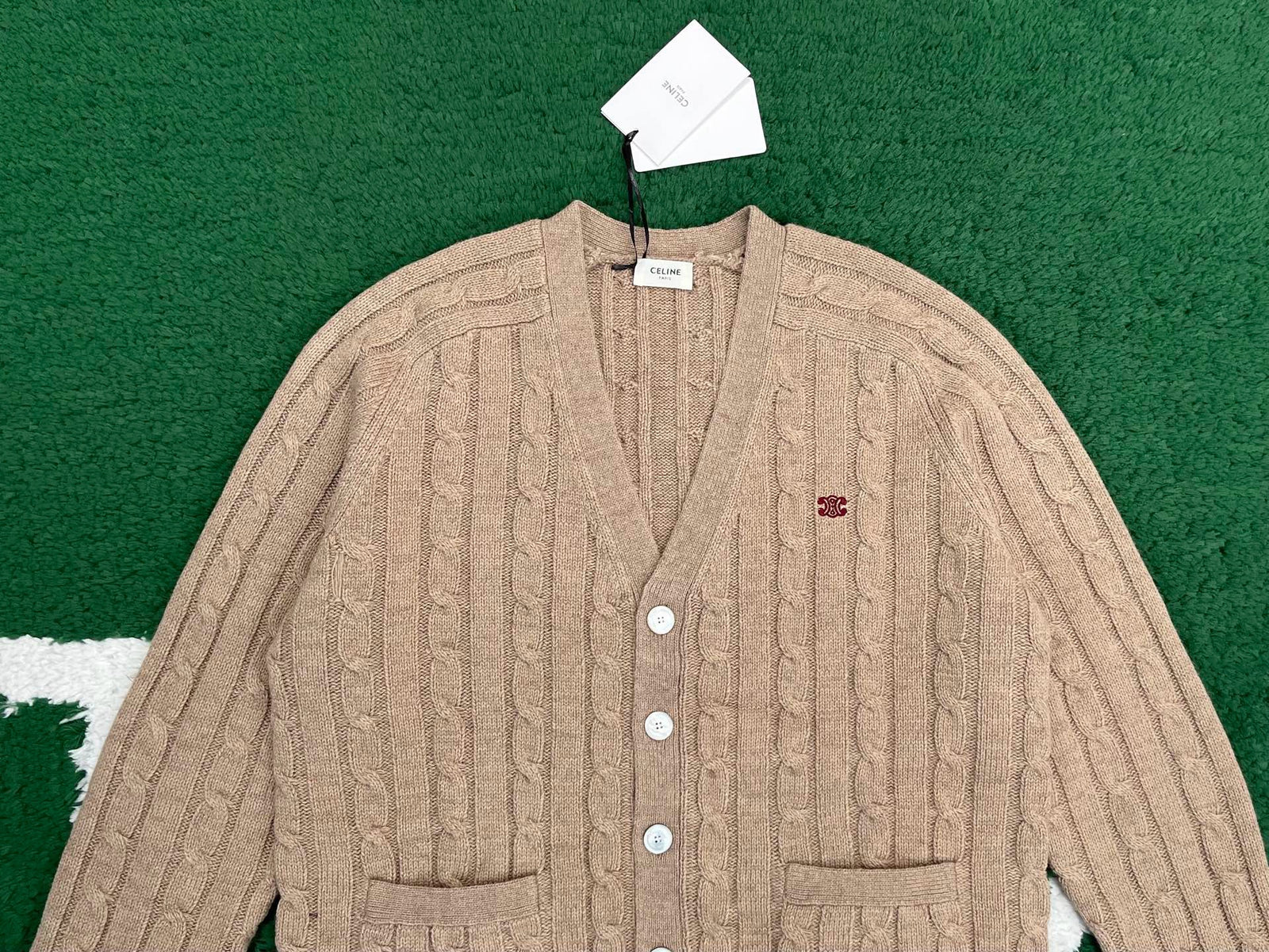 셀린느 트리옹프 캐시미어 가디건