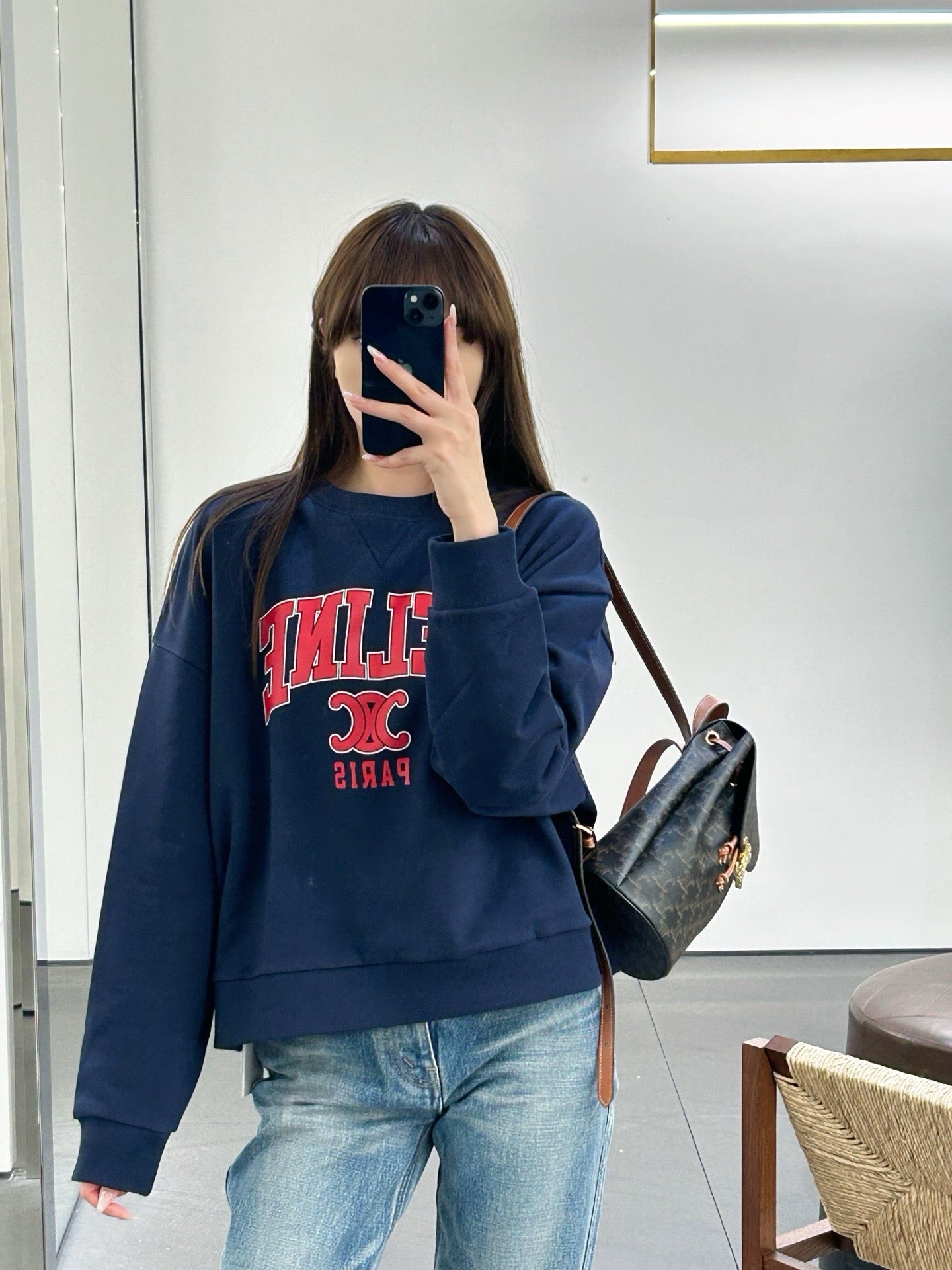 셀린느 트리옹프 코튼 플리스 맨투맨