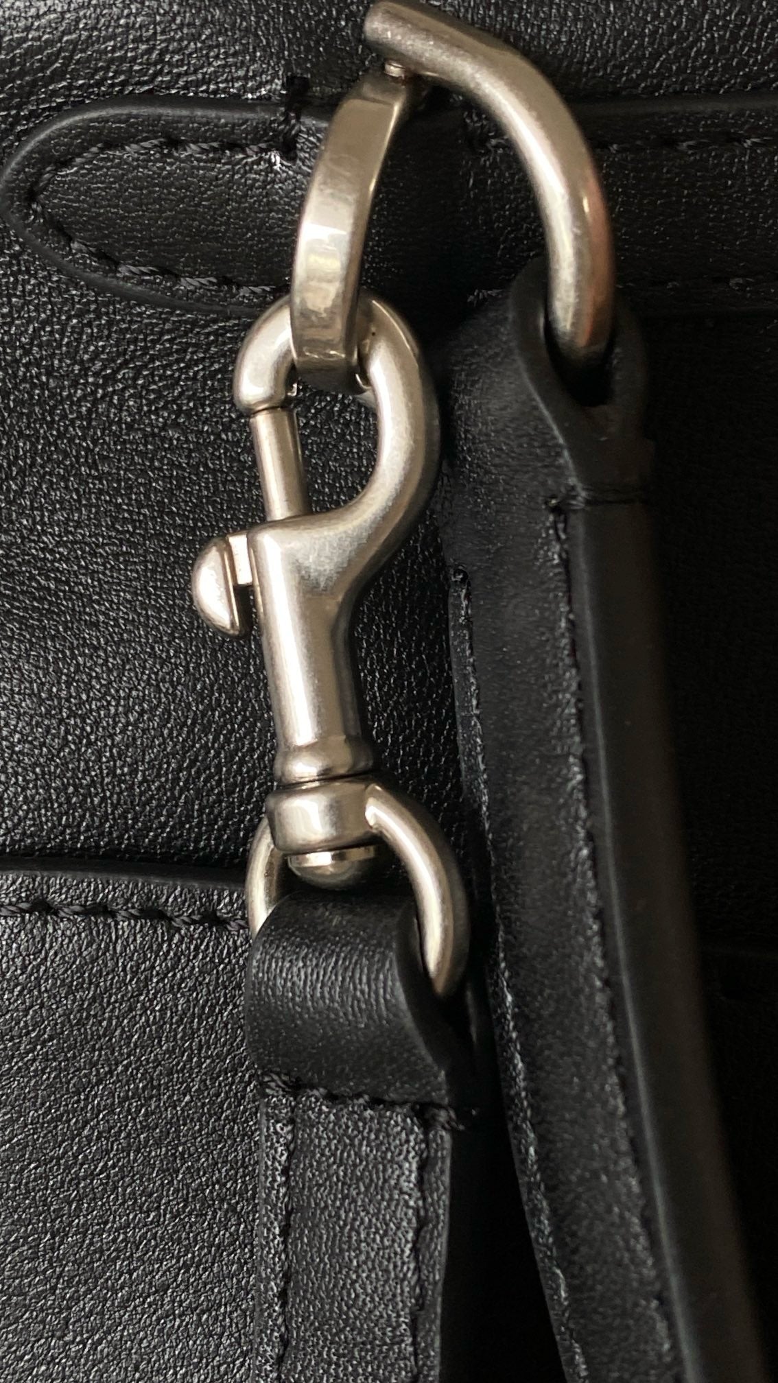 발렌시아가 로데오 핸드백 미디움