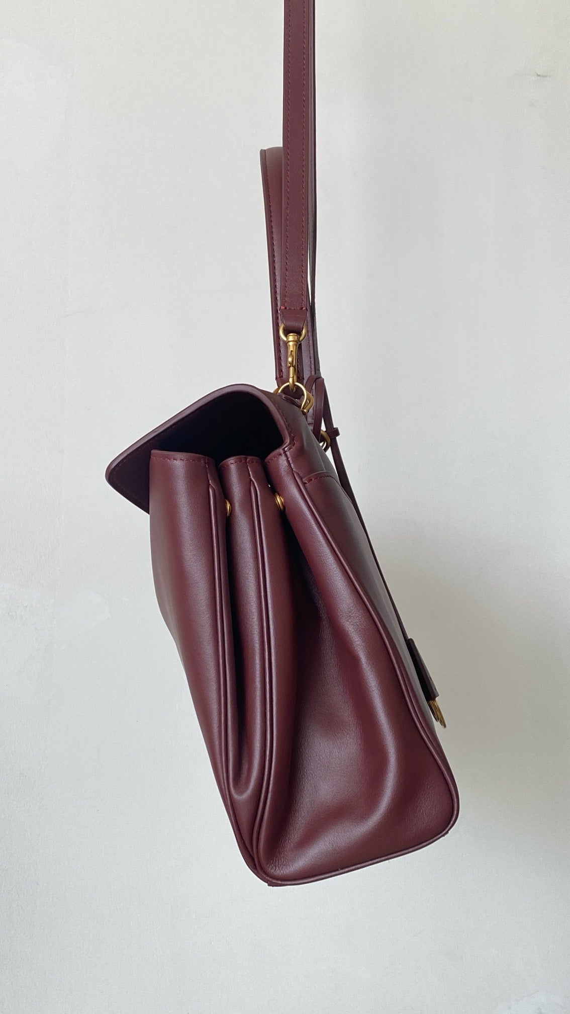 발렌시아가 로데오 핸드백 미디움