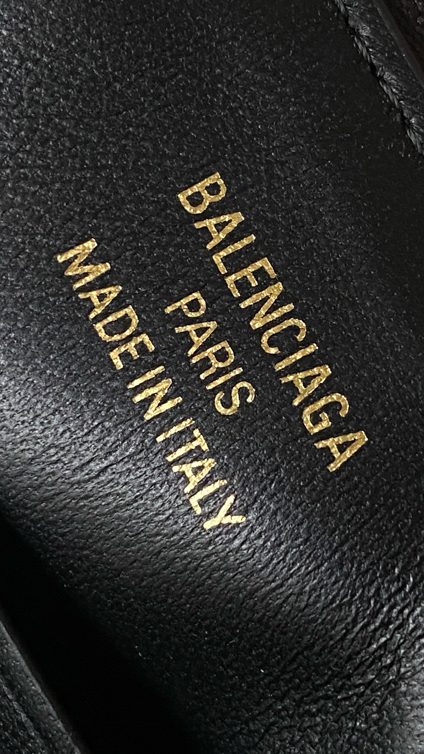 발렌시아가 로데오 슬링 포셰트백