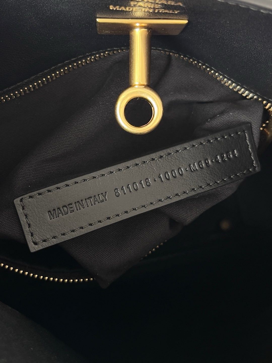 발렌시아가 벨 에어 호보백 스몰