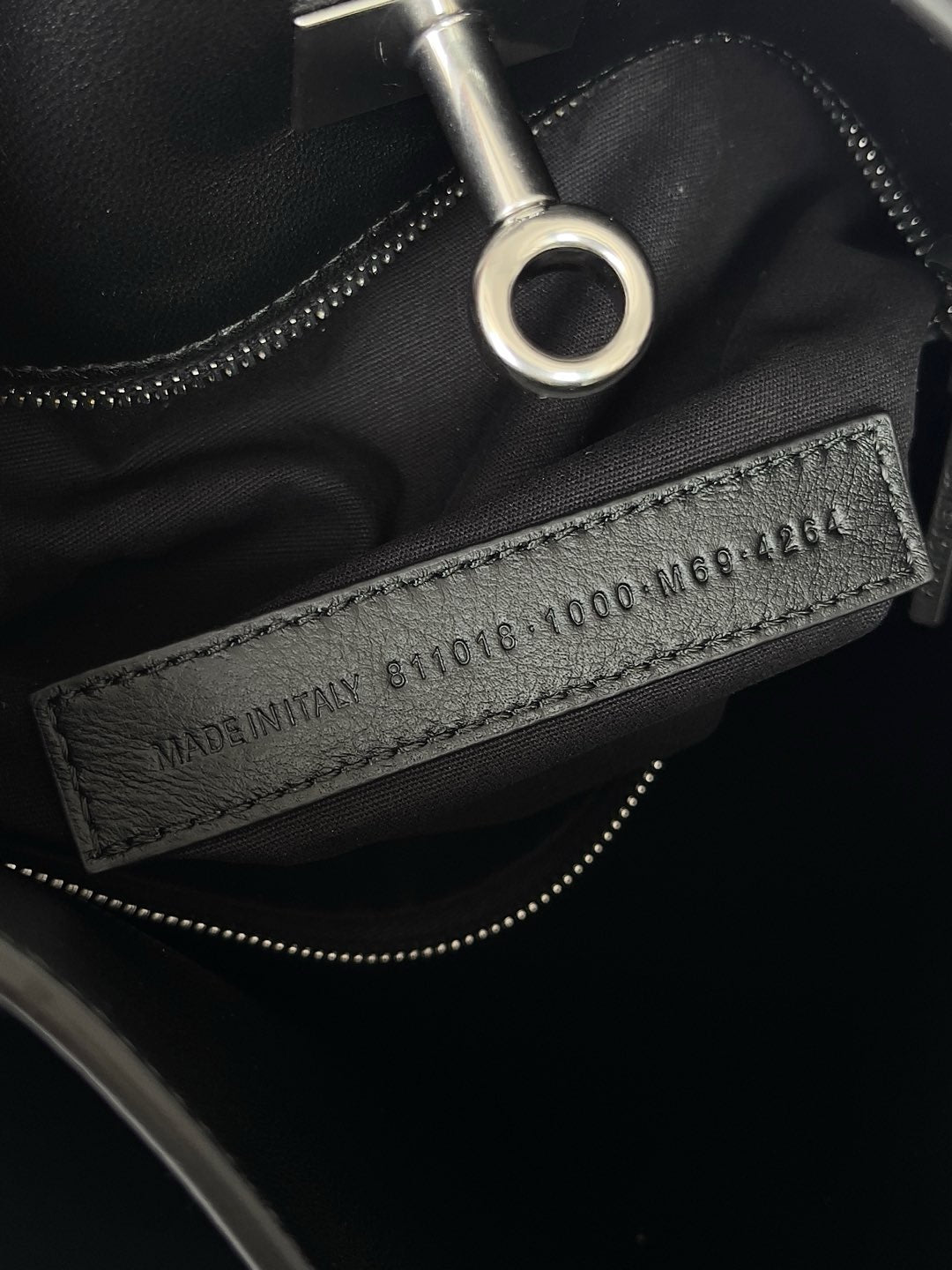 발렌시아가 벨 에어 호보백 스몰