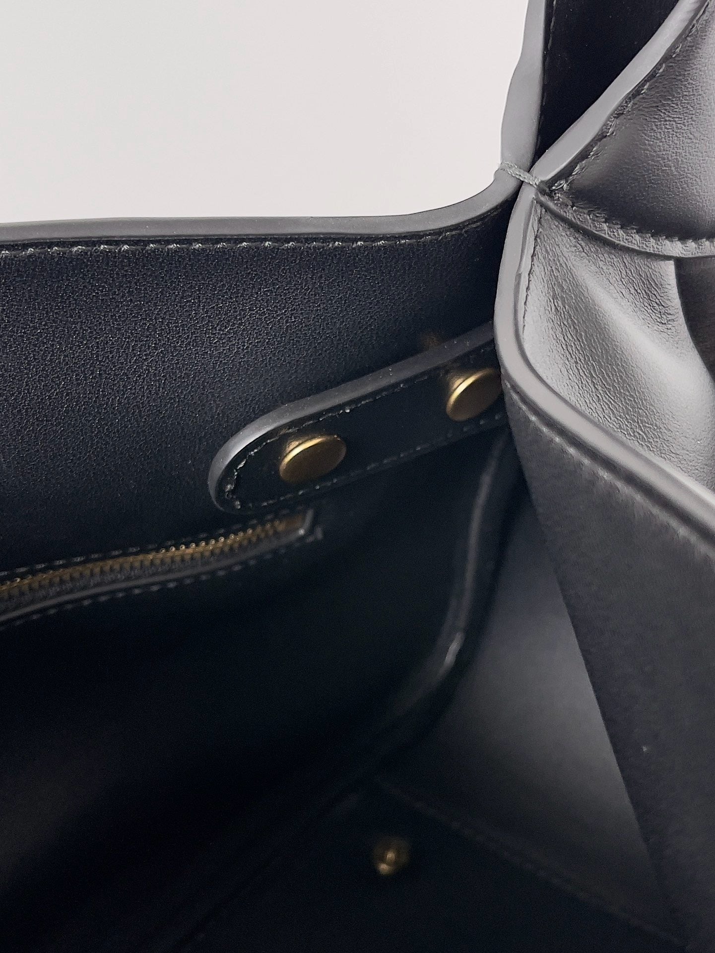 발렌시아가 벨 에어 숄더백 스몰