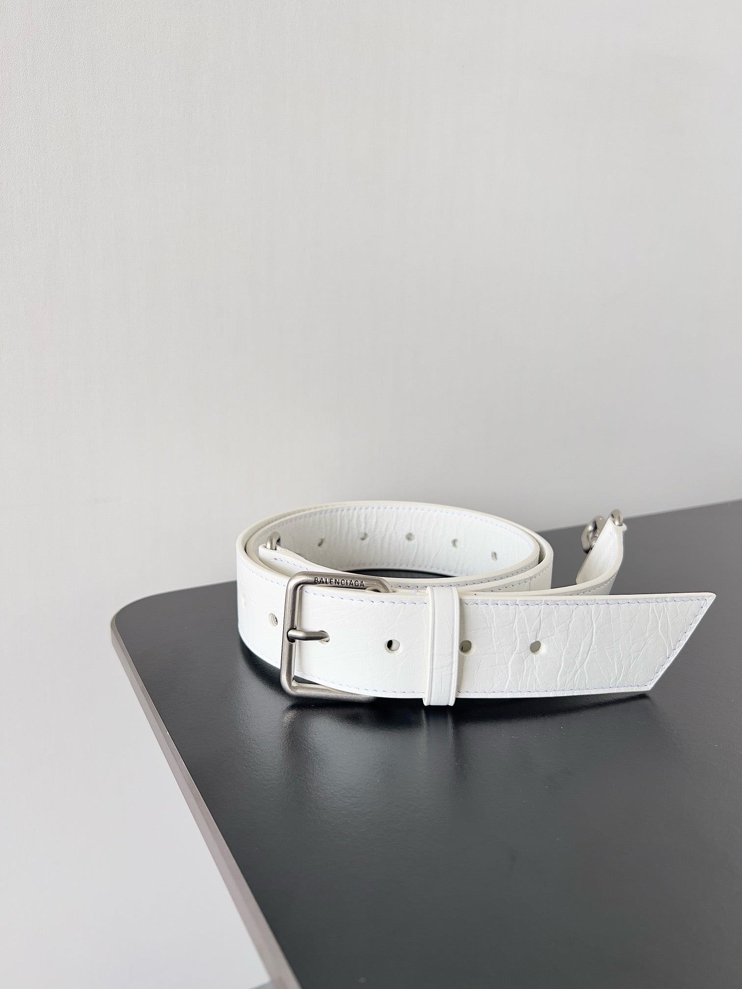 발렌시아가 BB 소프트 숄더백 스몰