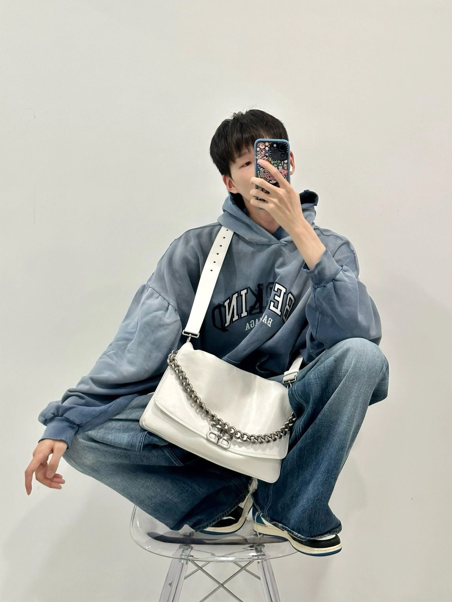 발렌시아가 BB 소프트 숄더백 라지