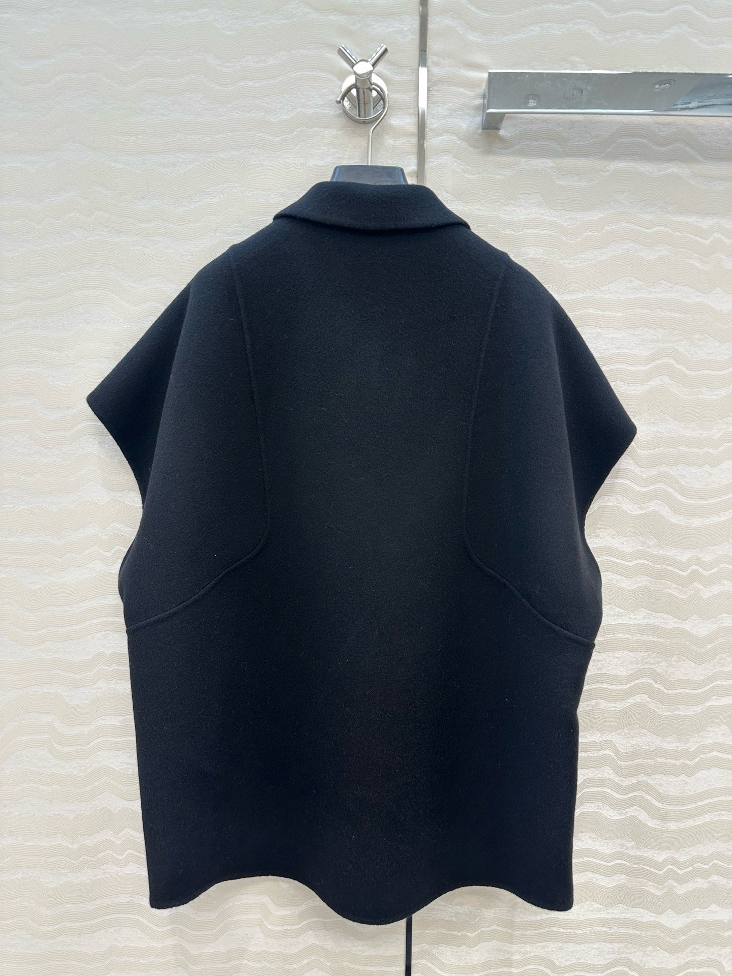 에르메스 슬리브리스 자켓