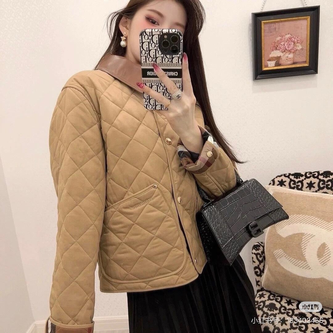 버버리 패디드 퀼팅 레더 카라 자켓