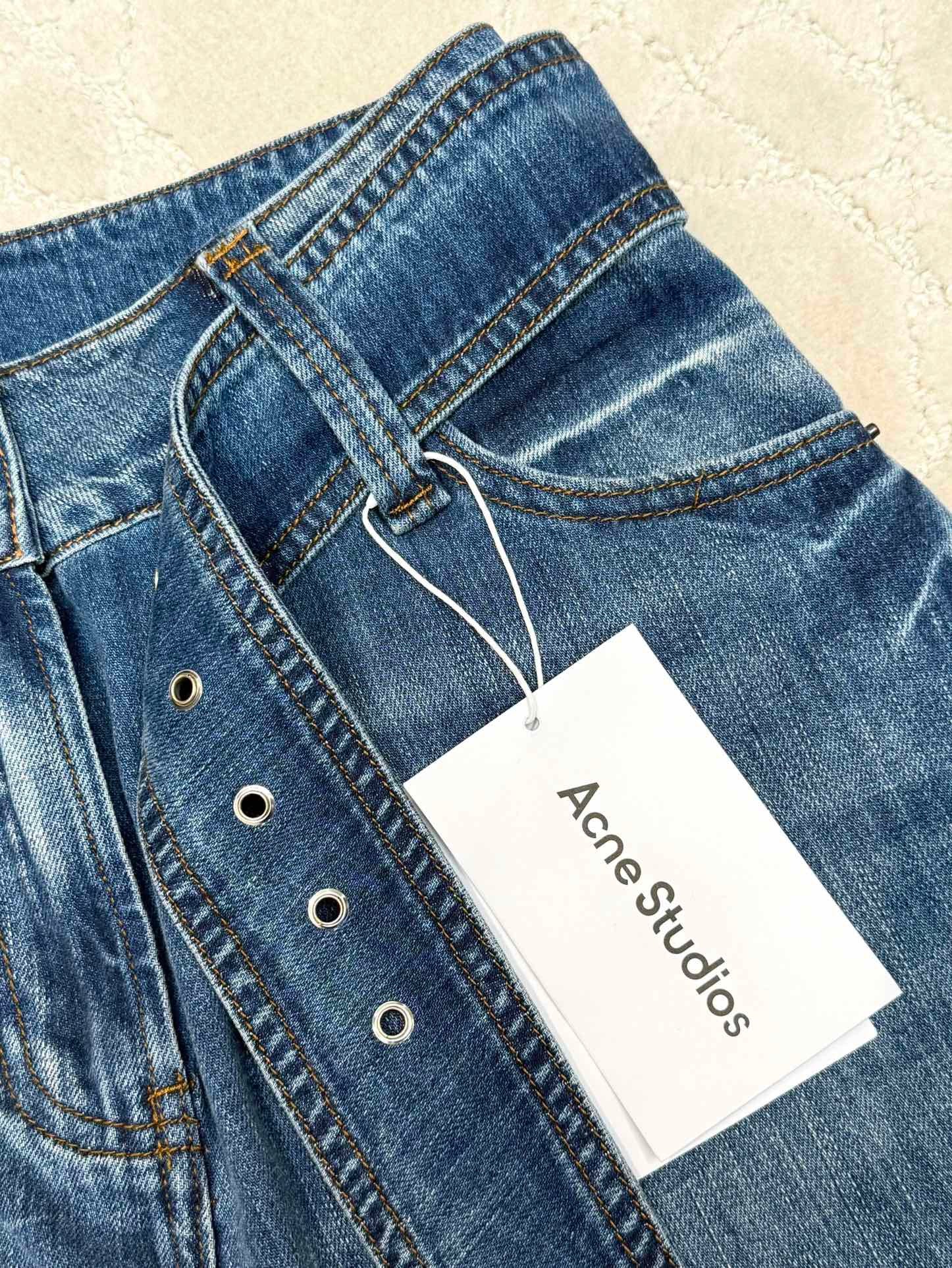 아크네 스튜디오 벨트 데님 팬츠