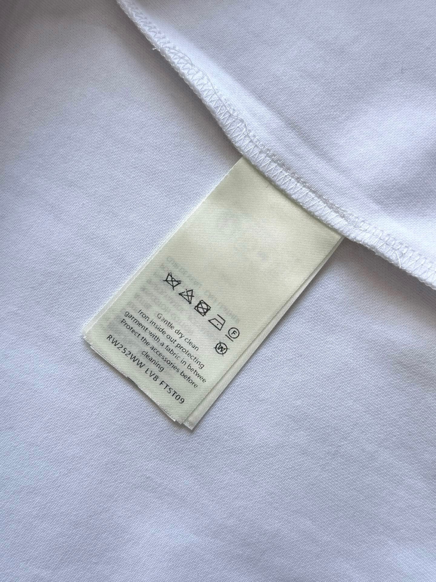 루이비통 가죽 트리밍 조깅 셋업
