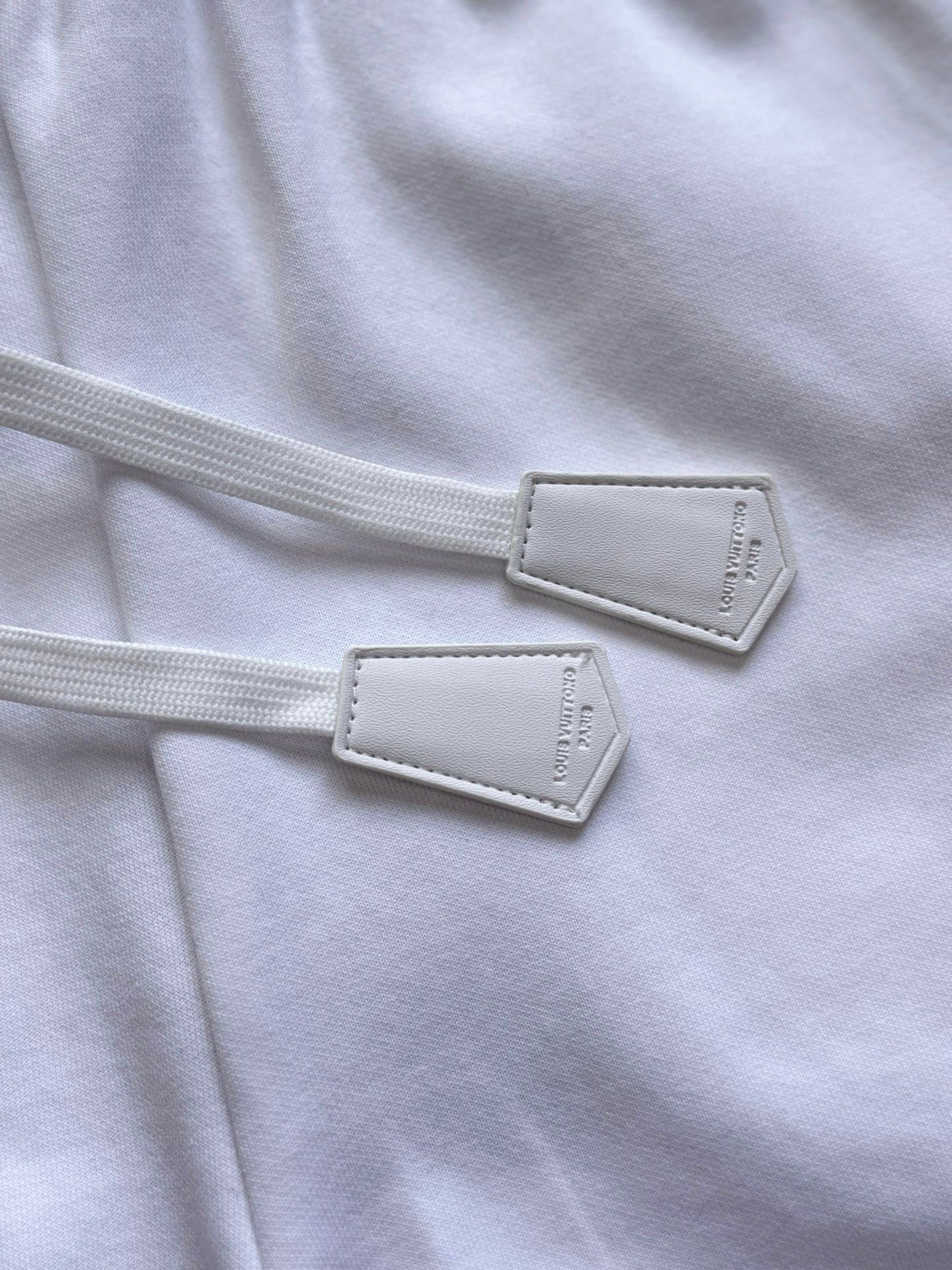 루이비통 가죽 트리밍 조깅 셋업