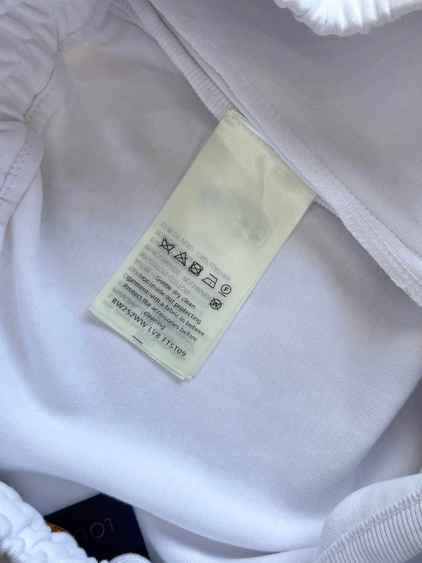 루이비통 가죽 트리밍 조깅 셋업