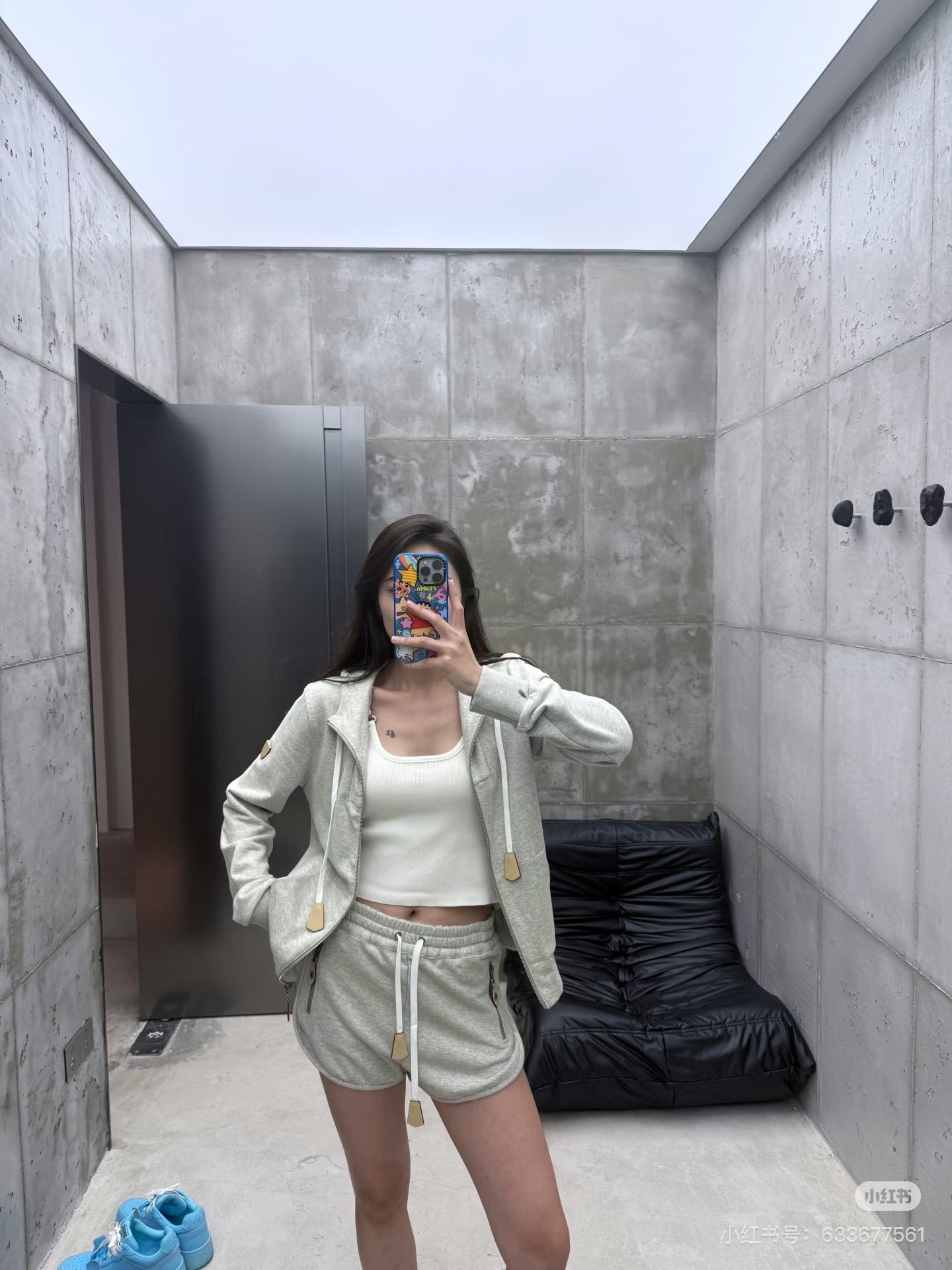 루이비통 가죽 트리밍 조깅 셋업