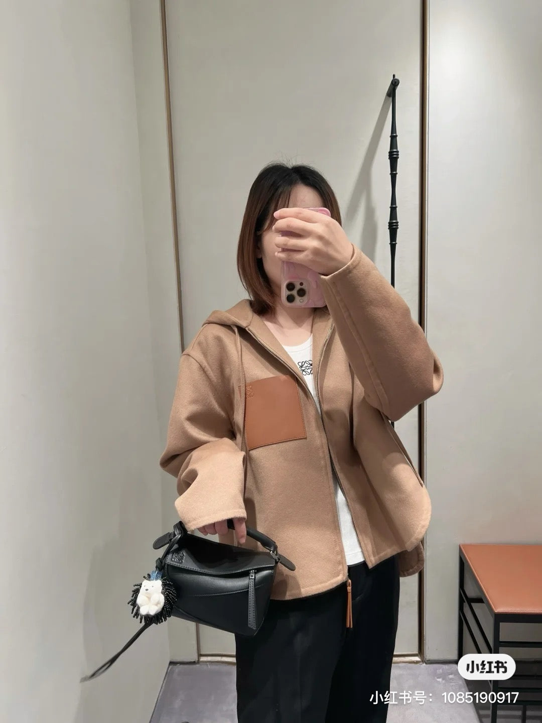 로에베 미니 아나그램 레더패치 울 자켓