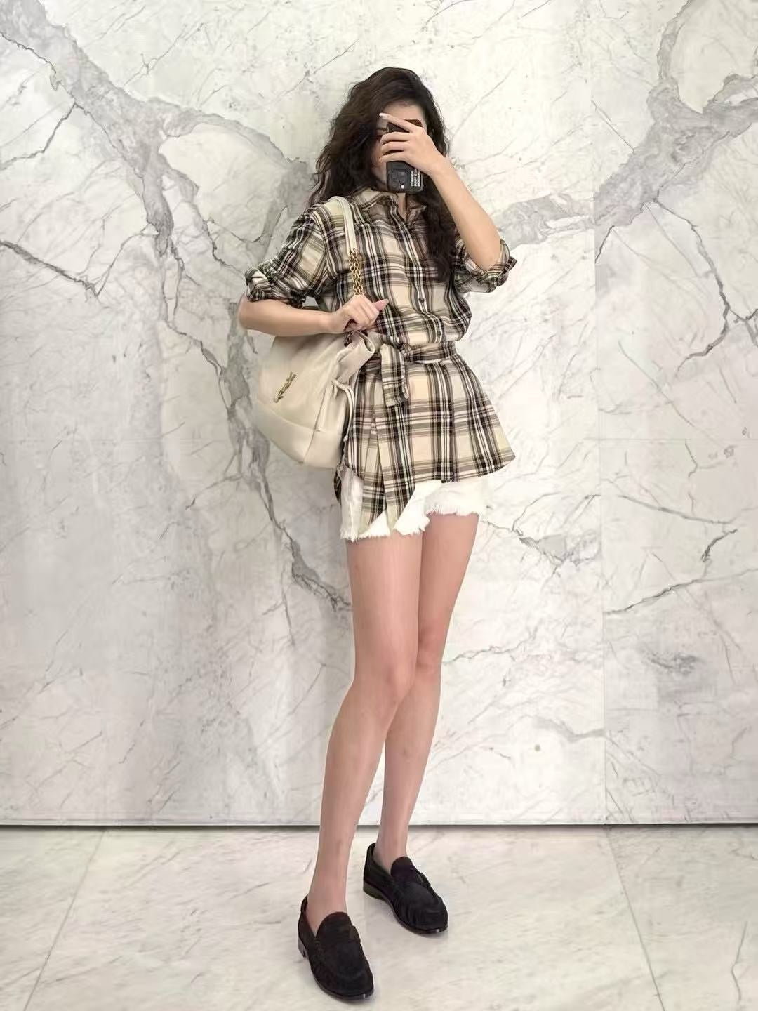 생로랑 코튼 카산드르 라발리에르 셔츠