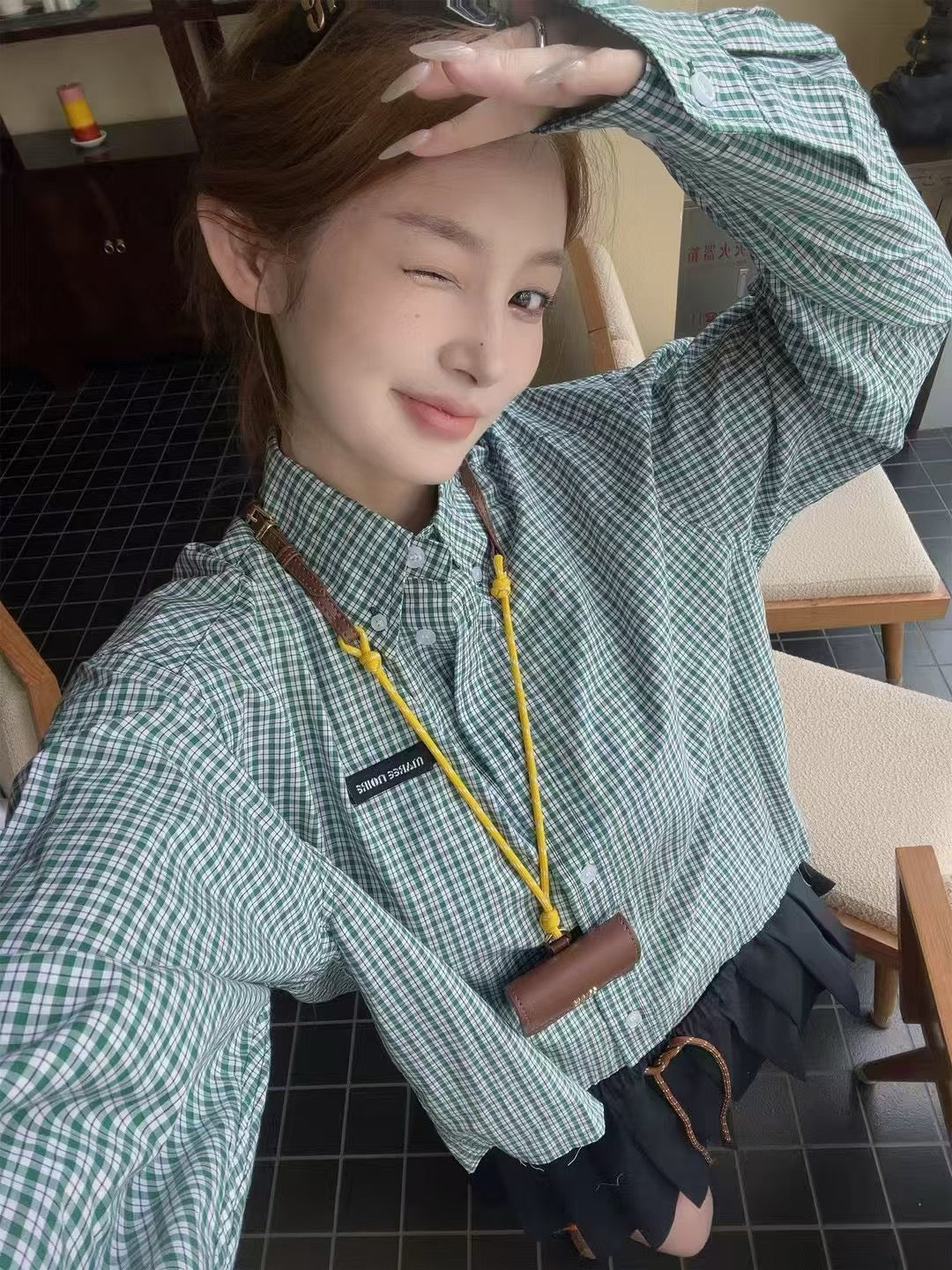 미우미우 에메랄드 체크 셔츠