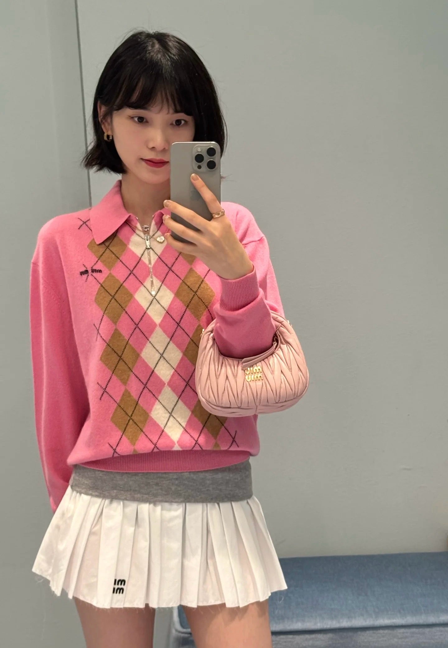 미우미우 캐시미어 하프 집업 폴로 셔츠