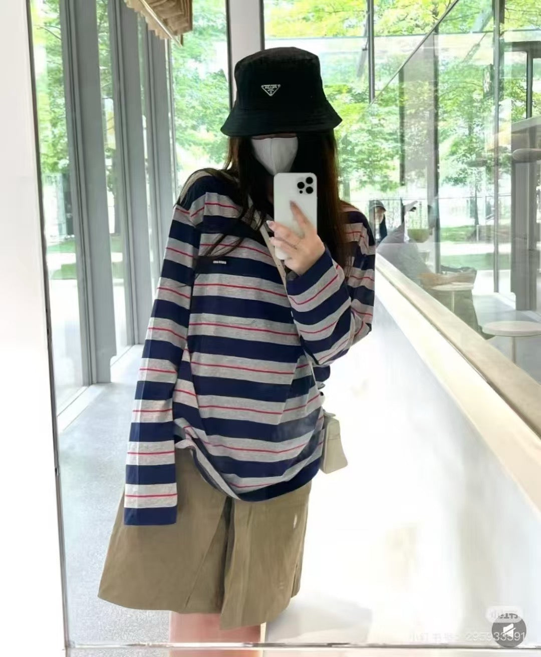 미우미우 롱슬리브 코튼 티셔츠