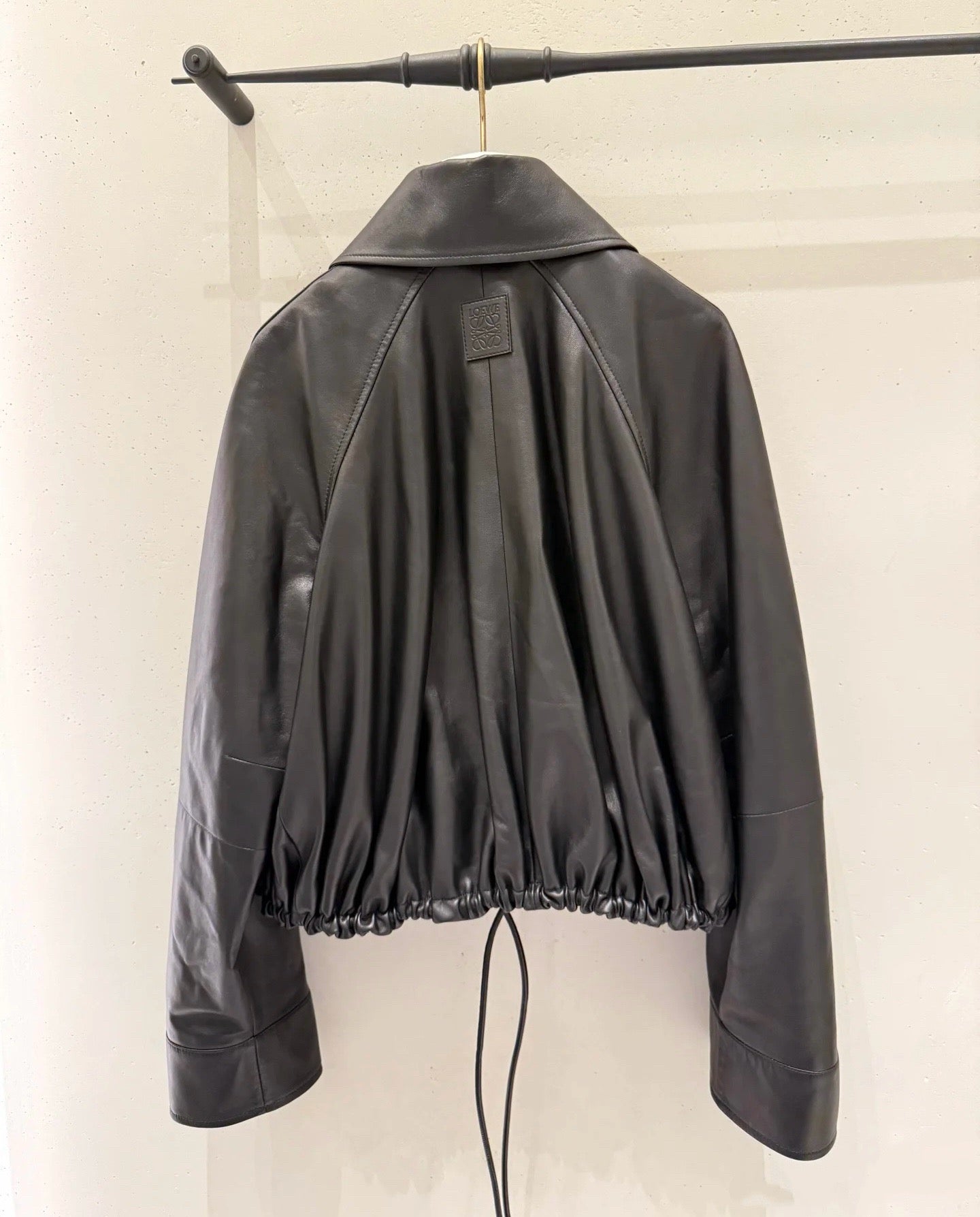 로에베 나파 양가죽 벌룬 자켓