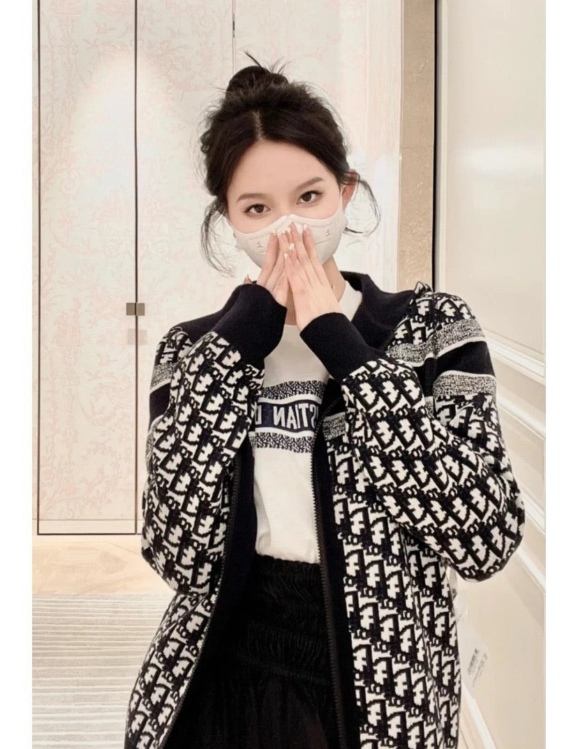 디올 리버서블 후드 지퍼 가디건