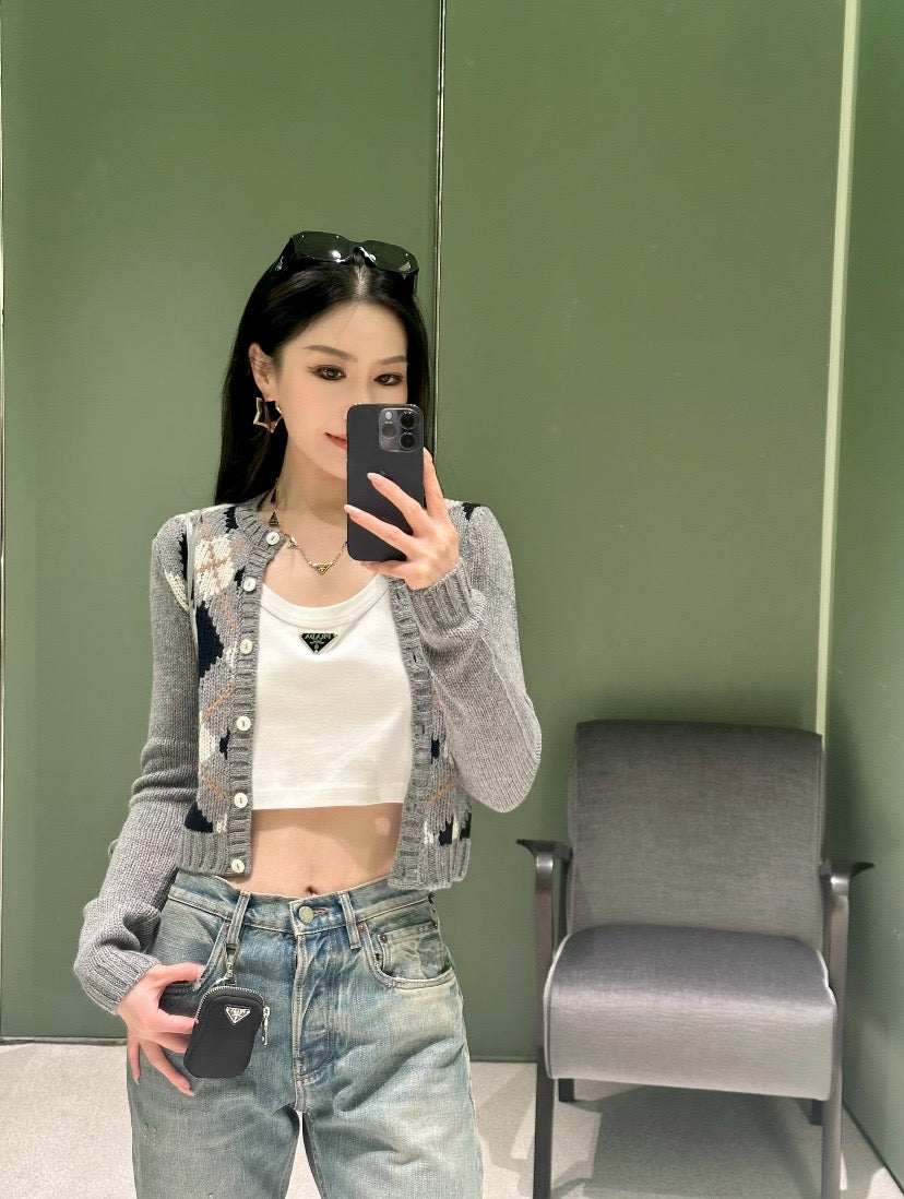 프라다 아가일 니트 캐시미어 가디건