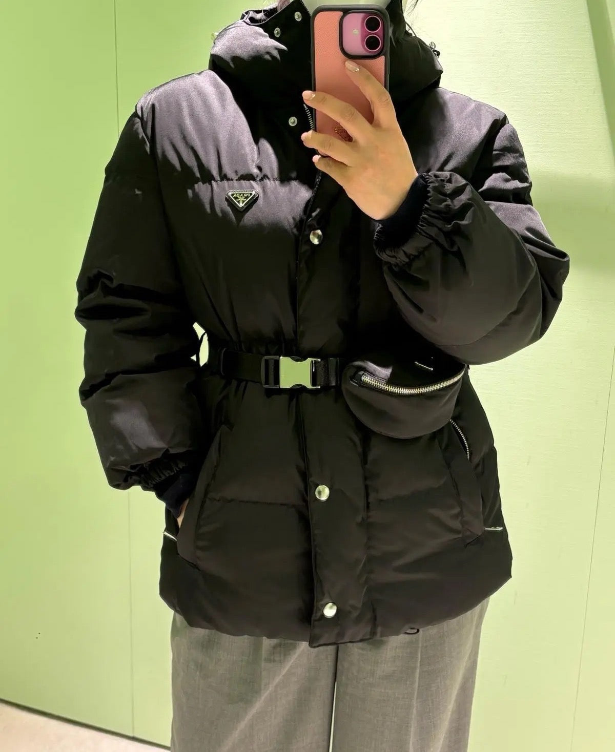 프라다 리나일론 파우치 자켓