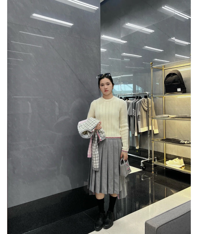 톰브라운 립드 스웨터