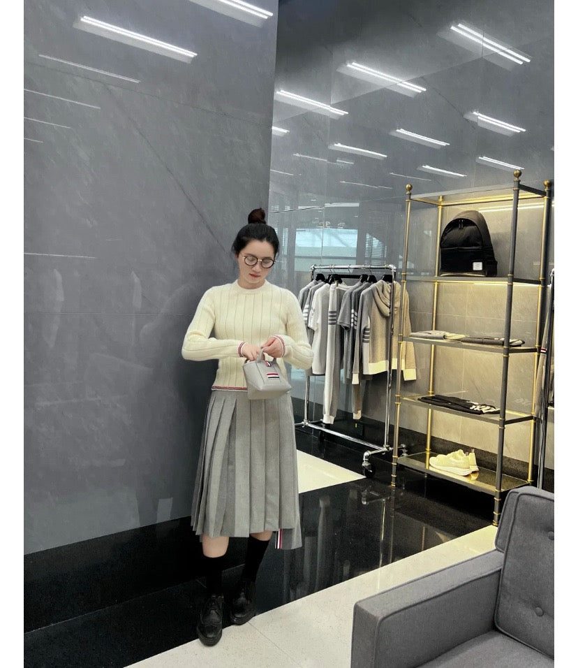 톰브라운 립드 스웨터