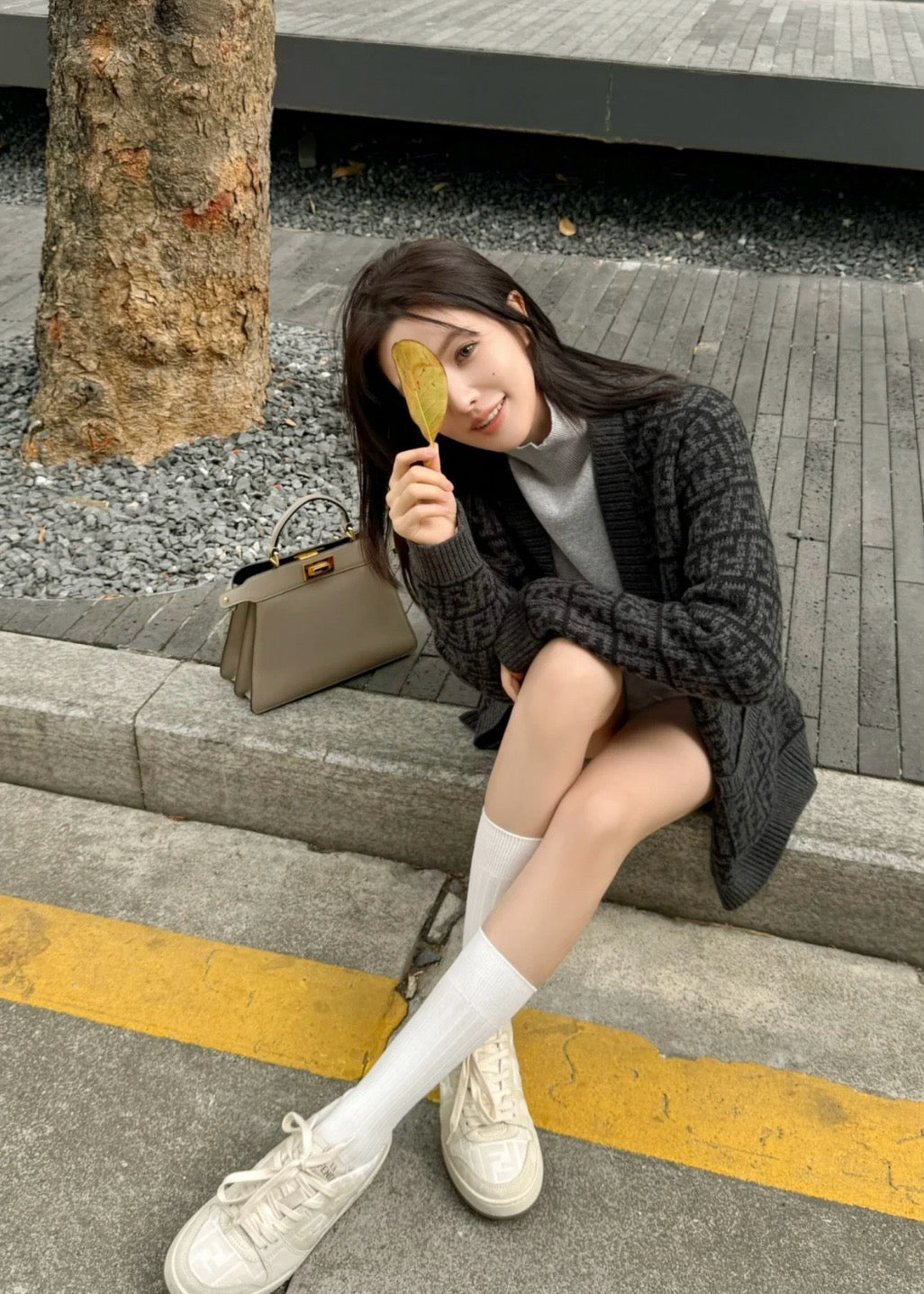 펜디 FF 로고 가디건