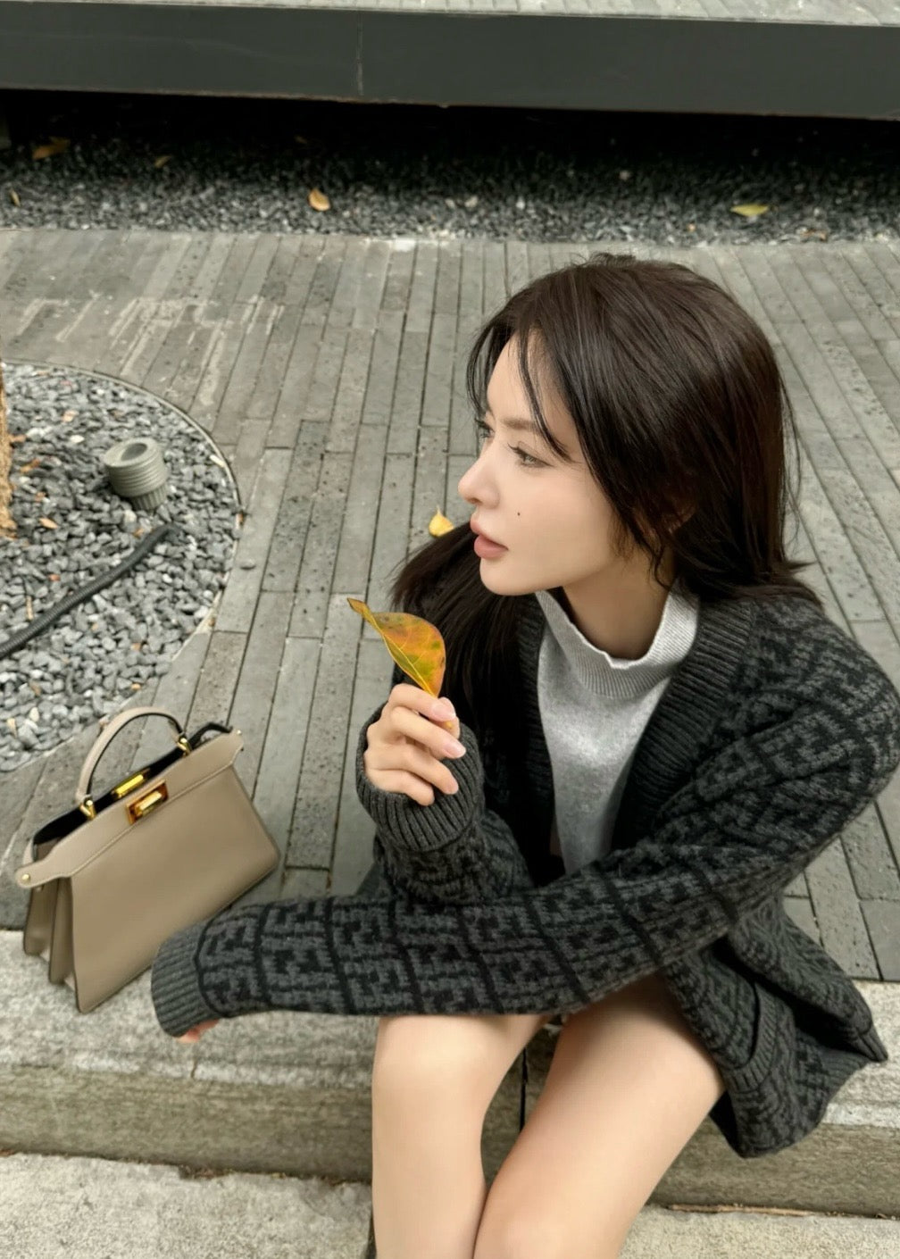 펜디 FF 로고 가디건